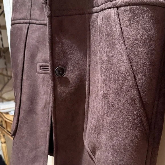 GAP Women's Dark Brown Teddy Jacket with Black Interior - Picture 9 of 15